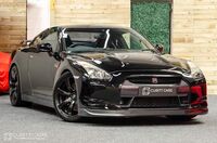 NISSAN GT-R
