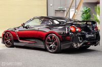 NISSAN GT-R