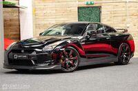 NISSAN GT-R