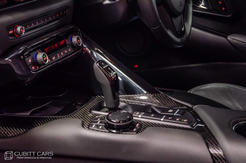 TOYOTA SUPRA