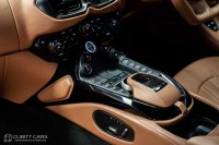 ASTON MARTIN VANTAGE
