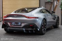 ASTON MARTIN VANTAGE