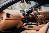 ASTON MARTIN VANTAGE
