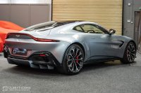 ASTON MARTIN VANTAGE