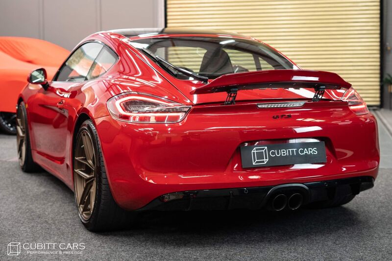 PORSCHE CAYMAN