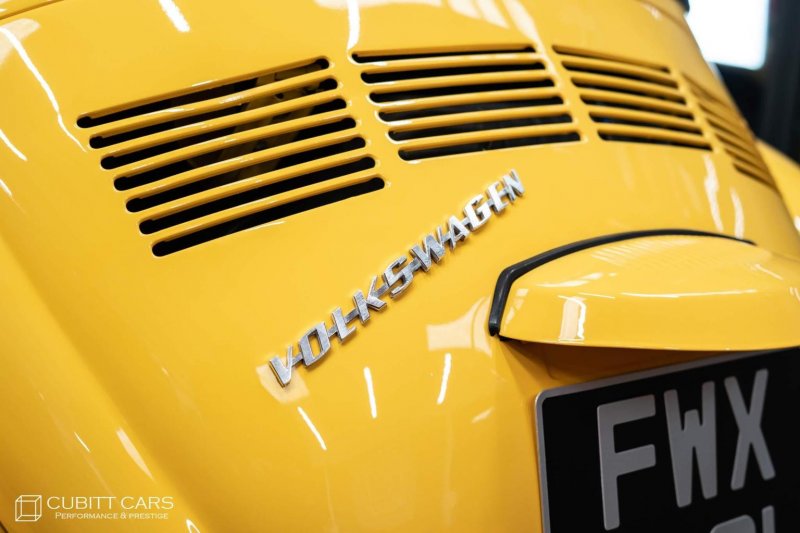 VOLKSWAGEN BEETLE