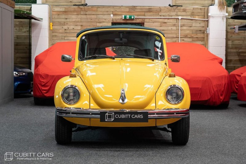 VOLKSWAGEN BEETLE
