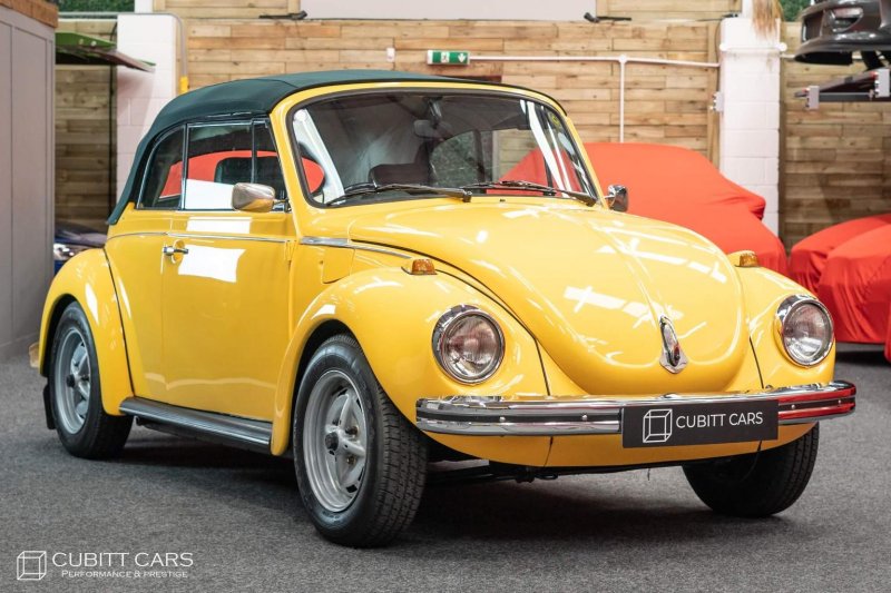 VOLKSWAGEN BEETLE
