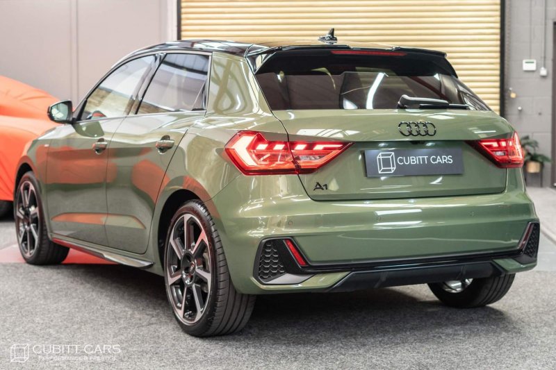 AUDI A1