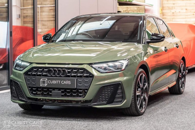 AUDI A1