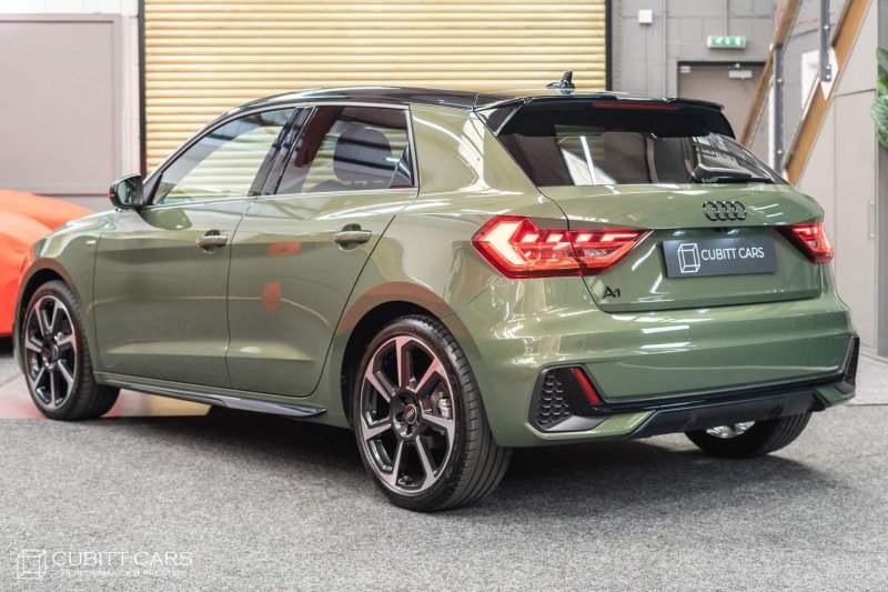 AUDI A1