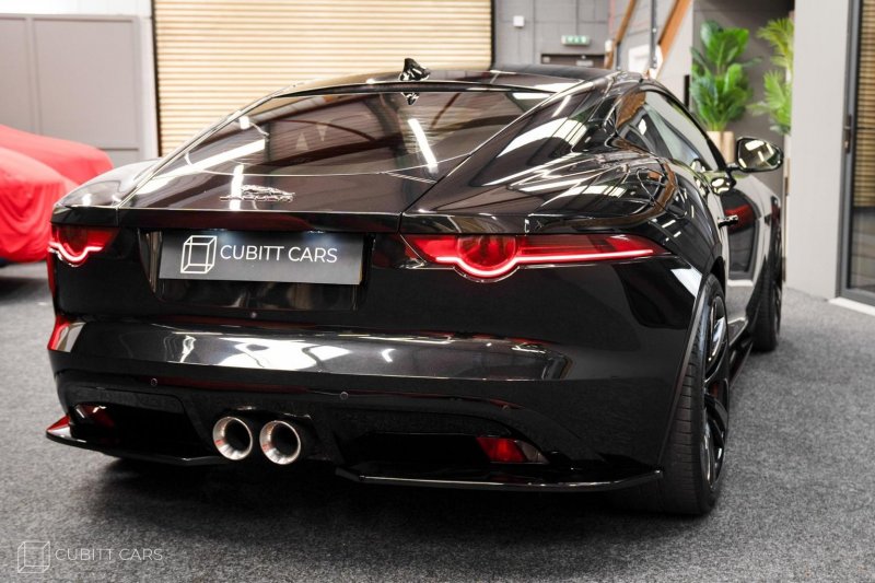 JAGUAR F-TYPE