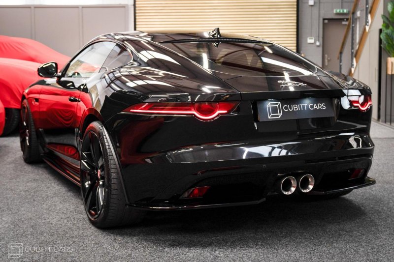 JAGUAR F-TYPE