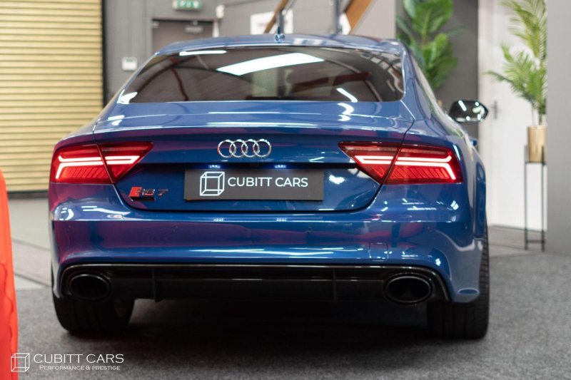 AUDI RS7