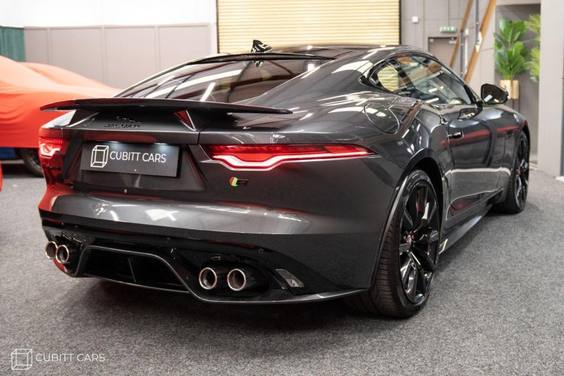 JAGUAR F-TYPE